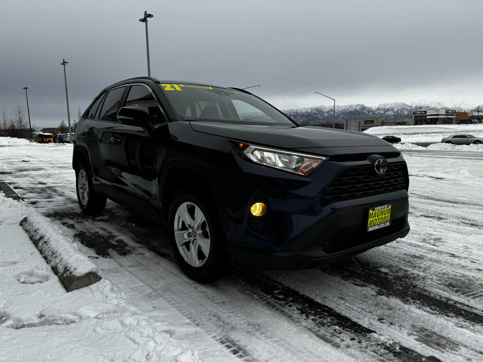 2021 Blue /BLACK Toyota RAV4 XLE Sport (2T3P1RFV4MW) with an 2.5L 4-Cylinder engine, 8A transmission, located at 1960 Industrial Drive, Wasilla, 99654, (907) 376-5555, 61.573475, -149.400146 - Photo #7